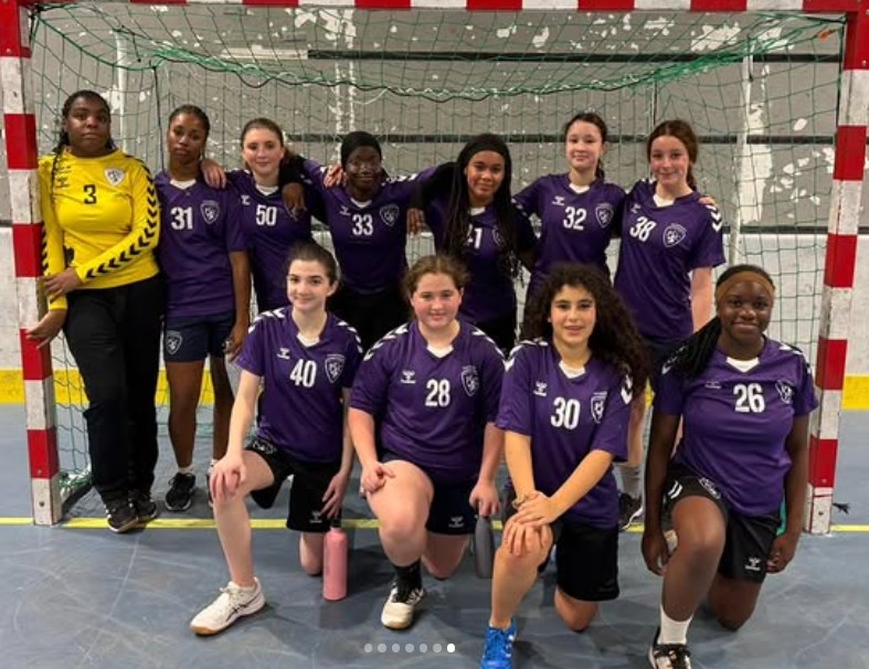 U15 F - A